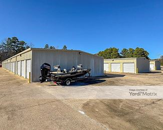 Photo 6 of Right Move Storage - 301 Providence Circle, Hallsville, TX