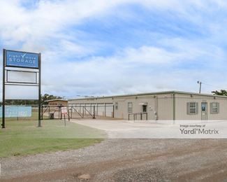 Photo 2 of Right Move Storage - 5103 Estes Pkwy, Longview, TX