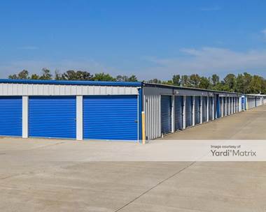 Storage Units for Rent available at 3122 North Hillcrest Road, Vincennes, IN 47591