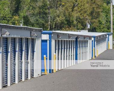 Storage Units for Rent available at 3122 North Hillcrest Road, Vincennes, IN 47591