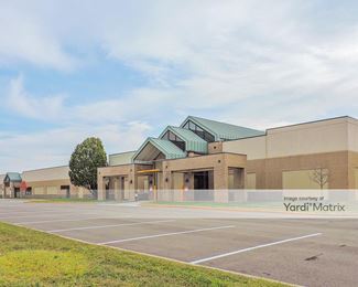 Photo 1 of Ultra Self Storage - 400 Fountain Lakes Blvd, St. Charles, MO