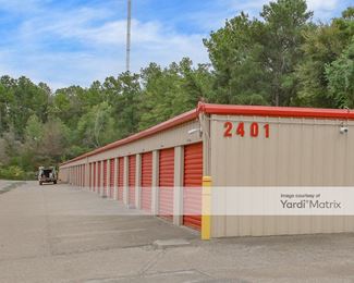 Photo 5 of Storage Rentals of America - 2401 South Street, Nacogdoches, TX