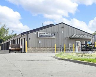 Photo 2 of Cedar West Self Storage - 2850 SW 16th Avenue, Cedar Rapids, IA