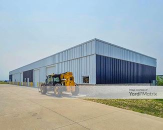 Photo 2 of S-S Storage Solutions - 6900 Partners Avenue, Marion, IA