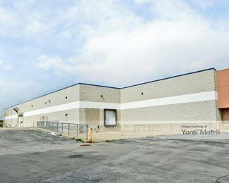 Photo 5 of Devon Self Storage - 2100 SW Edgewood Road, Cedar Rapids, IA