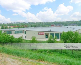 Photo 3 of iStorage - 103 Village Drive, Tiffin, IA