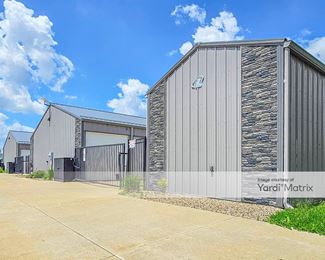 Photo 2 of Blairs Ferry Storage - 1286 Blairs Ferry Road, Marion, IA
