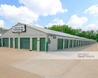 Photo 6 of iStorage - 405 2nd Street, Coralville, IA