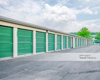 Photo 4 of iStorage - 2045 James Street, Coralville, IA