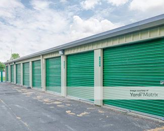 Photo 6 of iStorage - 2045 James Street, Coralville, IA