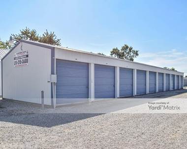 Storage Units for Rent available at 1406 Lexington Avenue, Lawrenceville, IL 62439