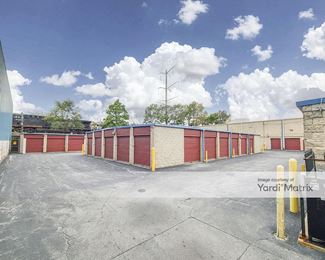 Photo 2 of StorageMart - 6932 South South Chicago Avenue, Chicago, IL