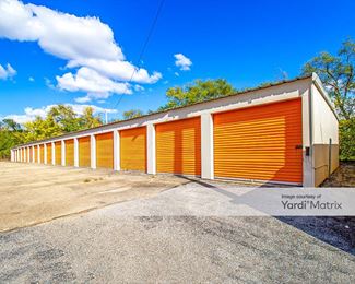 Photo 4 of Stor N-Loc Mini Storage - 1914 North 8th Street, Pekin, IL
