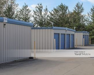 Photo 3 of LocalStorage - 500 School Street, Washington, IL