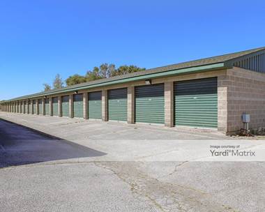 Storage Units for Rent available at 333 Carver Lane, East Peoria, IL 61611