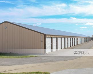 Photo 1 of AAA Storage - 1700 West Cruger Road, Washington, IL