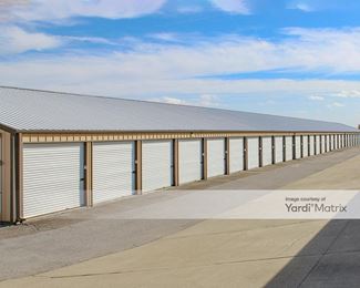 Photo 3 of AAA Storage - 1700 West Cruger Road, Washington, IL