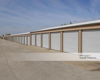 Photo 6 of AAA Storage - 1700 West Cruger Road, Washington, IL