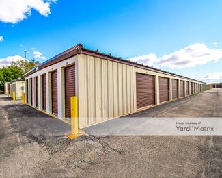 Photo 1 of Koch Street Mini Storage - 1128 Koch Street, Pekin, IL