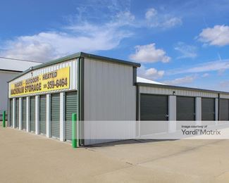 Photo 2 of Mackinaw Mini Storage - 710 King Drive, Mackinaw, IL