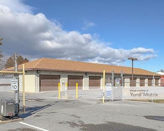 Photo 6 of Valley Storage - 2006 Williamsport Pike, Martinsburg, WV