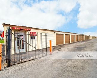 Photo 3 of Redbird Storage - 589 State Route 116, Metamora, IL