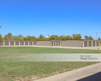 Photo 3 of Storage Rentals of America - 500 Pinecrest Drive, East Peoria, IL