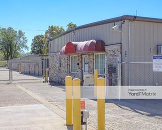 Photo 6 of Storage Rentals of America - 500 Pinecrest Drive, East Peoria, IL
