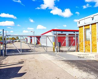 Photo 2 of Storage Rentals of America - 8101 North Hale Avenue, Peoria, IL