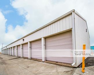 Photo 2 of Mini-Max Storage - 7500 North Brauer Road, Peoria, IL