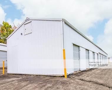 Storage Units for Rent available at 7500 North Brauer Road, Peoria, IL 61615