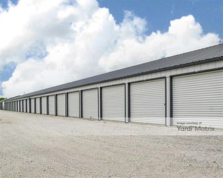 Photo 3 of Main Street Mini Storage - 2154 Washington Road, Washington, IL