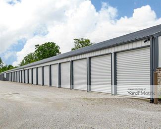 Photo 4 of Main Street Mini Storage - 2154 Washington Road, Washington, IL