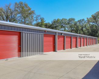 Photo 3 of Valley View Storage - 250 Farmdale Road, East Peoria, IL