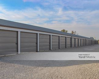 Photo 1 of Central Storage - 6 Legacy Drive, Goodfield, IL