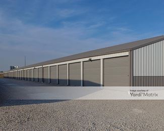 Photo 2 of Central Storage - 6 Legacy Drive, Goodfield, IL