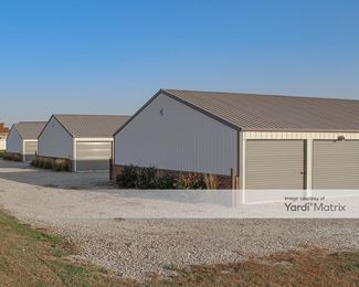 Photo 4 of Central Storage - 6 Legacy Drive, Goodfield, IL