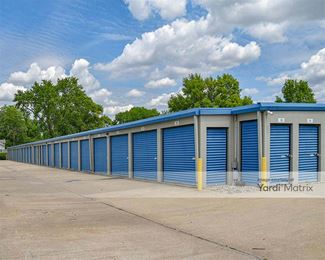 Photo 1 of Extra Space Storage - 320 North Bonham Street, Macomb, IL