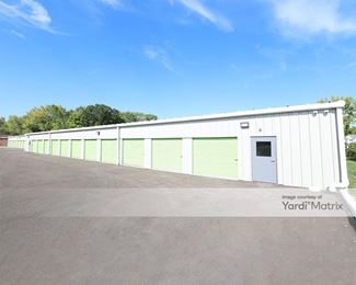 Photo 6 of Extra Space Storage - 24002 Lorain Road, North Olmsted, OH