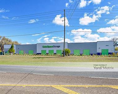 Storage Units for Rent available at 16679 South US Highway 301, Summerfield, FL 34491