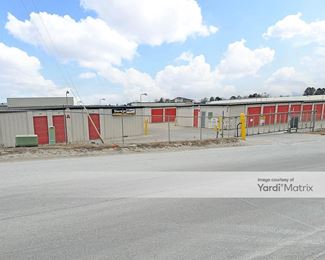 Photo 3 of StorageMart - 9740 South 147th Street, Omaha, NE