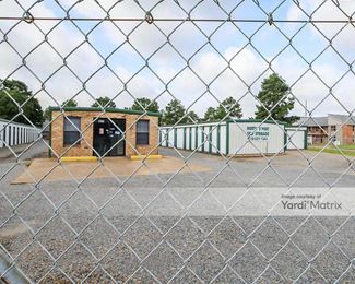 Photo 3 of North Shreveport Self Storage - 4577 North Market Street, Shreveport, LA
