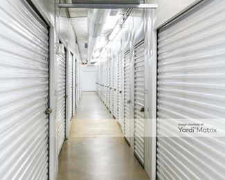 Photo 3 of Cubby Hole USA Self Storage - 6120 Greenwood Road, Shreveport, LA