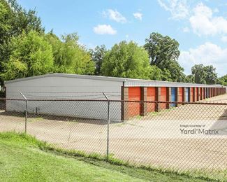 Photo 2 of Barksdale Self Storage - 2205 Barksdale Blvd, Bossier City, LA