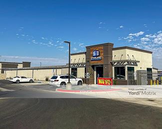 Photo 1 of Storland Self Storage - 338 Shannon Pkwy, Visalia, CA