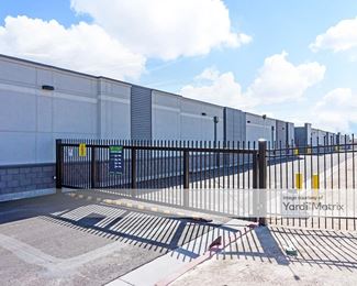 Photo 4 of Extra Space Storage - 82815 Avenue 42, Indio, CA