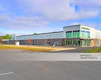Photo 2 of Extra Space Storage - 8476 Old Madison Pike, Madison, AL