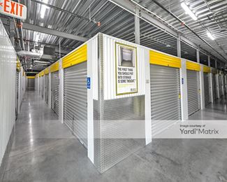 Photo 5 of Safeguard Self Storage - 16330 North Nebraska Avenue, Lutz, FL