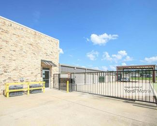 Photo 3 of Hideaway North Storage - 5504 Northwood South Road, Shreveport, LA