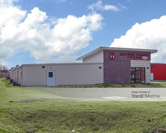 Photo 3 of Secure Space Storage - 277 East Main Street, Farmington, AR